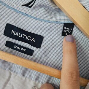 Men's slim dress shirt